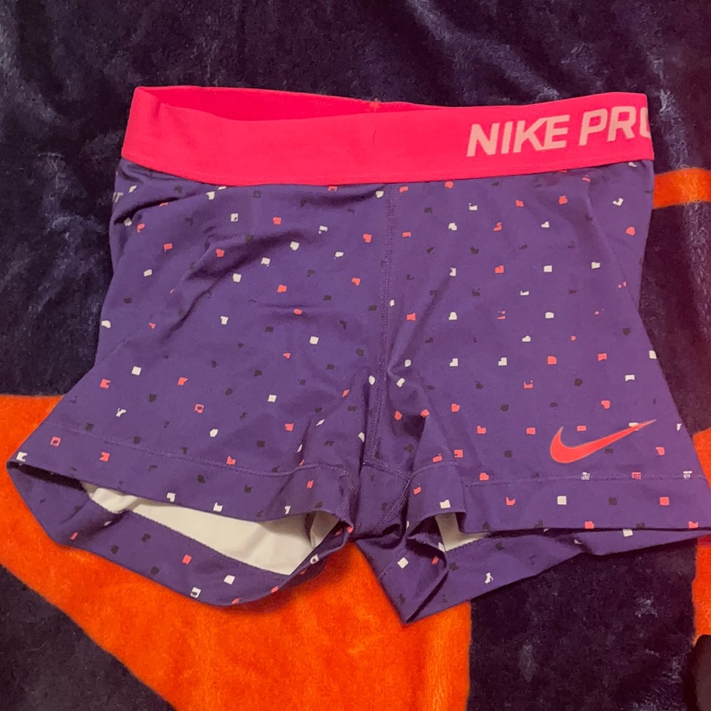 COPY - Nike Pro